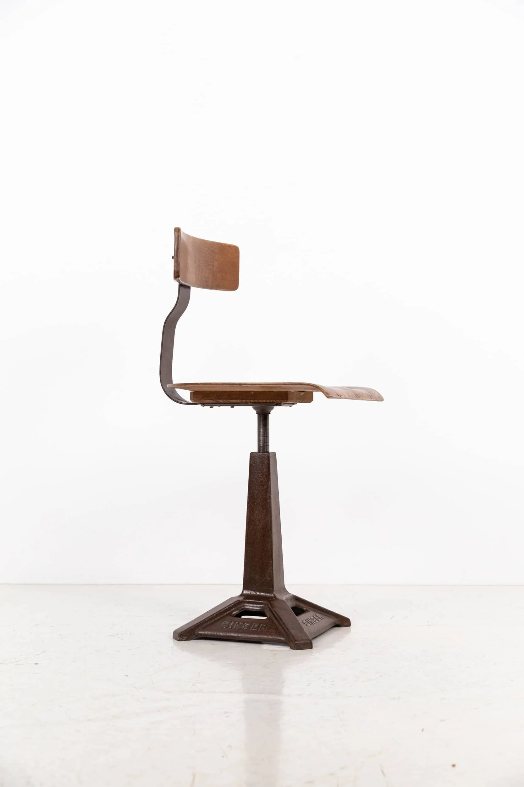 Cast Iron Singer Machinist s Chair Antiques Workshop Exceptional Vintage Antique Interior finds with a focus on Clocks and Lighting